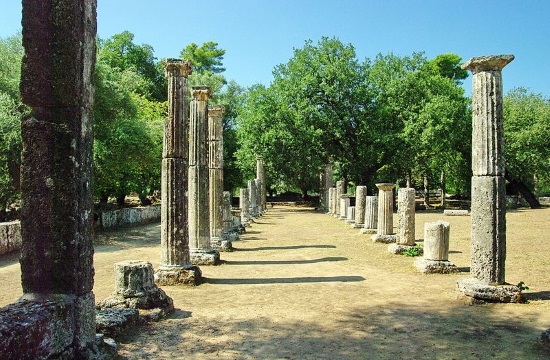 Four fires in Ilia Prefecture with better picture in Ancient Olympia of Greece