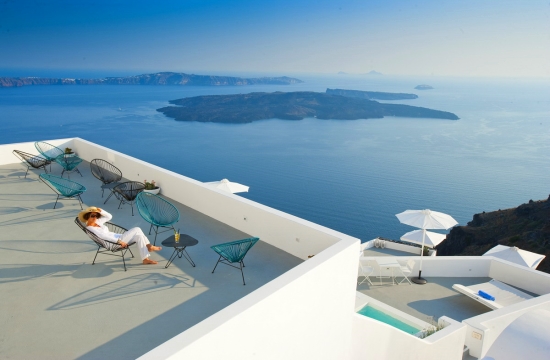 Tornos News Hoppa Grace Santorini In 10 Best Honeymoon Resorts In The World
