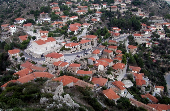 Karytaina in Arcadia, Greece celebrates past customs and traditions (videos)