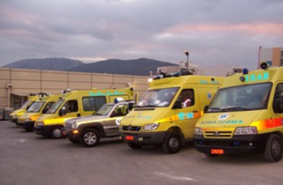 First negative pressure ambulance in Greece donated by shipowners to EKAV