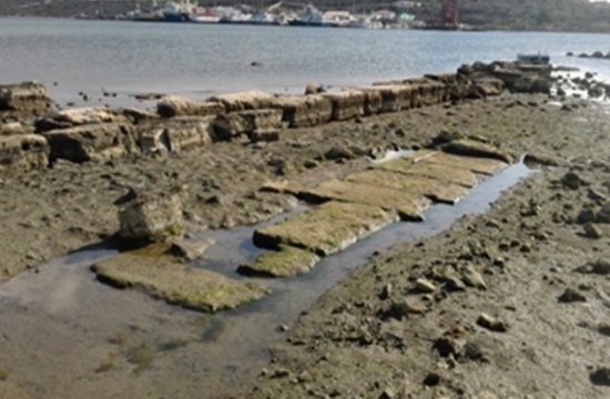 Greek Ministry of Culture: Port of ancient sea battle of Salamis discovered