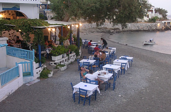 Tourism growth offers boost to labor market in Greece