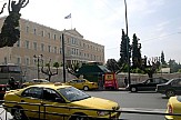 Greek Citizen Protection minister meets with taxi unions ahead of tourism season