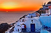 Thomson / First Choice: Santorini & Cyprus among most popular "Sunshine Saturday" destinations