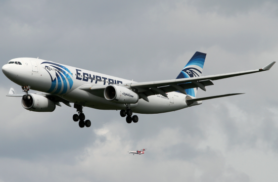 Egyptair: Μειωμένοι ναύλοι για 14 διεθνείς προορισμούς μέσω Καΐρου