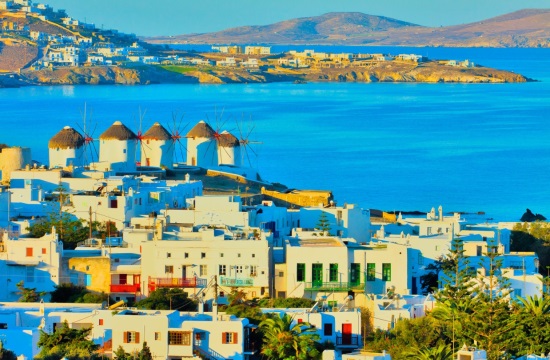 Νέες άδειες για ξενοδοχεία σε Μύκονο και Κρήτη