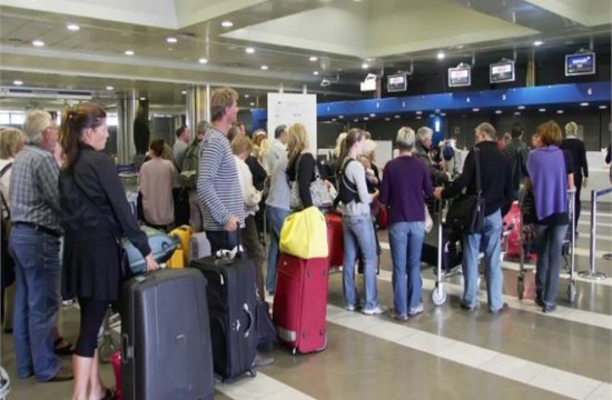 Η Fraport ζητά αποζημιώσεις για τα 14 αεροδρόμια