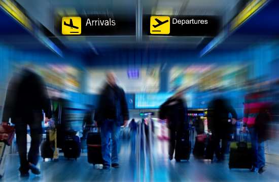 ΥΠΑ: +9,3% οι επιβάτες στα ελληνικά αεροδρόμια στο 8μηνο