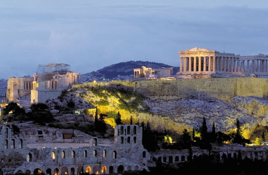 Ελληνικός τουρισμός: +24,5% οι ταξιδιωτικές εισπράξεις το α’ δίμηνο του 2024