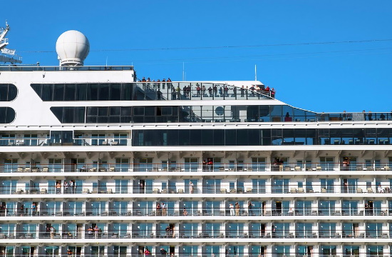 Celebrity Cruises: Έβαλαν το πτώμα 78χρονου επιβάτη σε καταψύκτη... για παγωμένα ποτά! Η χήρα ζητεί αποζημίωση