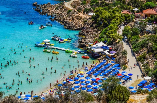 Ειδήσεις Tornos |  Πώς προσπαθεί η Κύπρος να συνεχίσει τον τουρισμό φέτος;