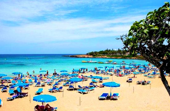 Κυπριακός τουρισμός: +12% τα έσοδα το 2016