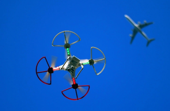 ΥΠΑ: Σε διαβούλευση το σχέδιο κανονισμού για τις πτήσεις drones