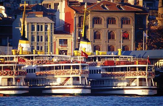 Τουρκικός τουρισμός: 7 εκατ. τουρίστες στην Κωνσταντινούπολη το 8μηνο