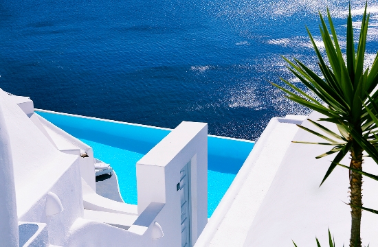 T+L: Αυτά είναι τα 5 καλύτερα resort στην Ελλάδα
