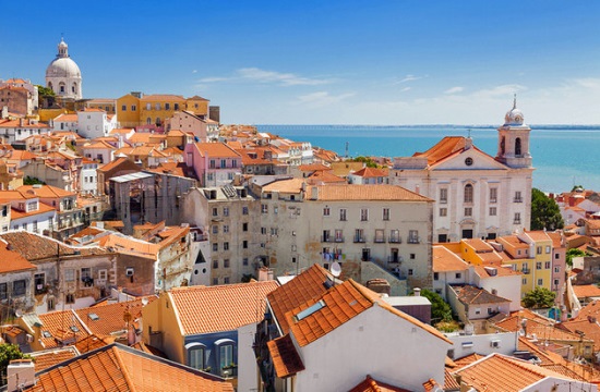 Πορτογαλικός τουρισμός: Χρονιά ρεκόρ το 2017 με 21 εκατ. αφίξεις