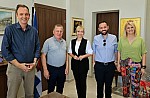 Δήμος Χαλανδρίου: Διαγωνισμός για μεταφορά και διαμονή μελών ΚΑΠΗ σε ξενοδοχείο 4 αστέρων στην Ερέτρια